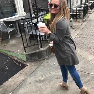 Meet your Posher, Amanda